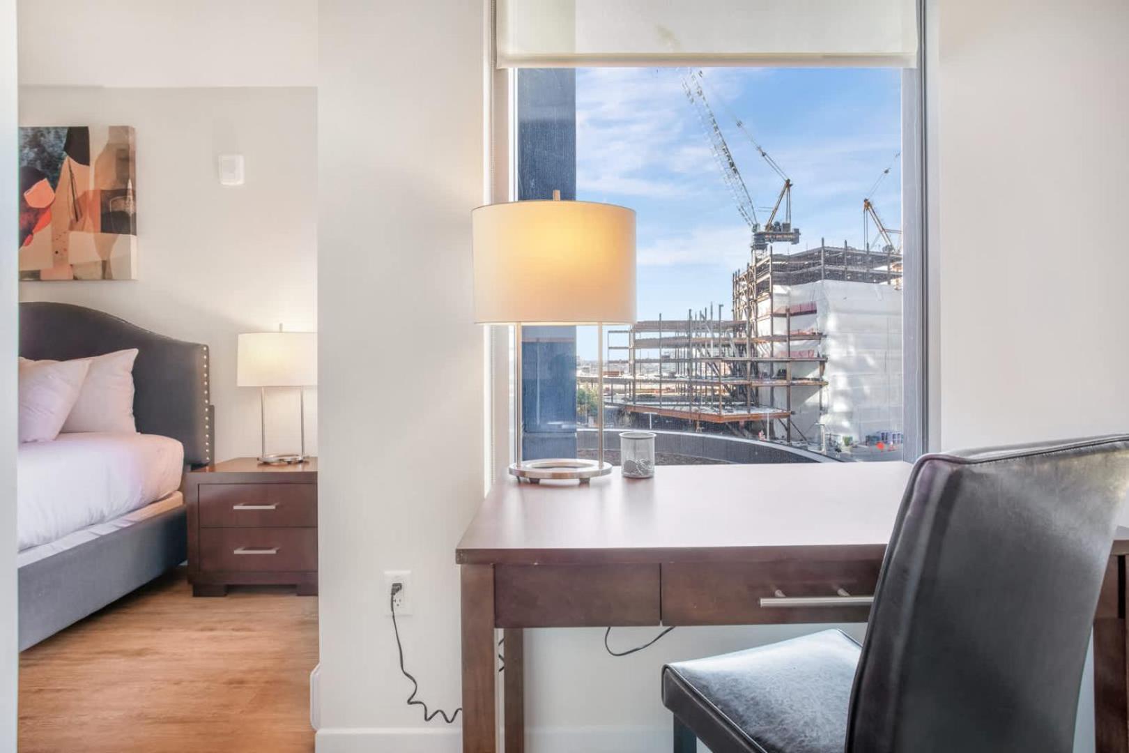 Spacious Full Kitchen In Seaport * Boston