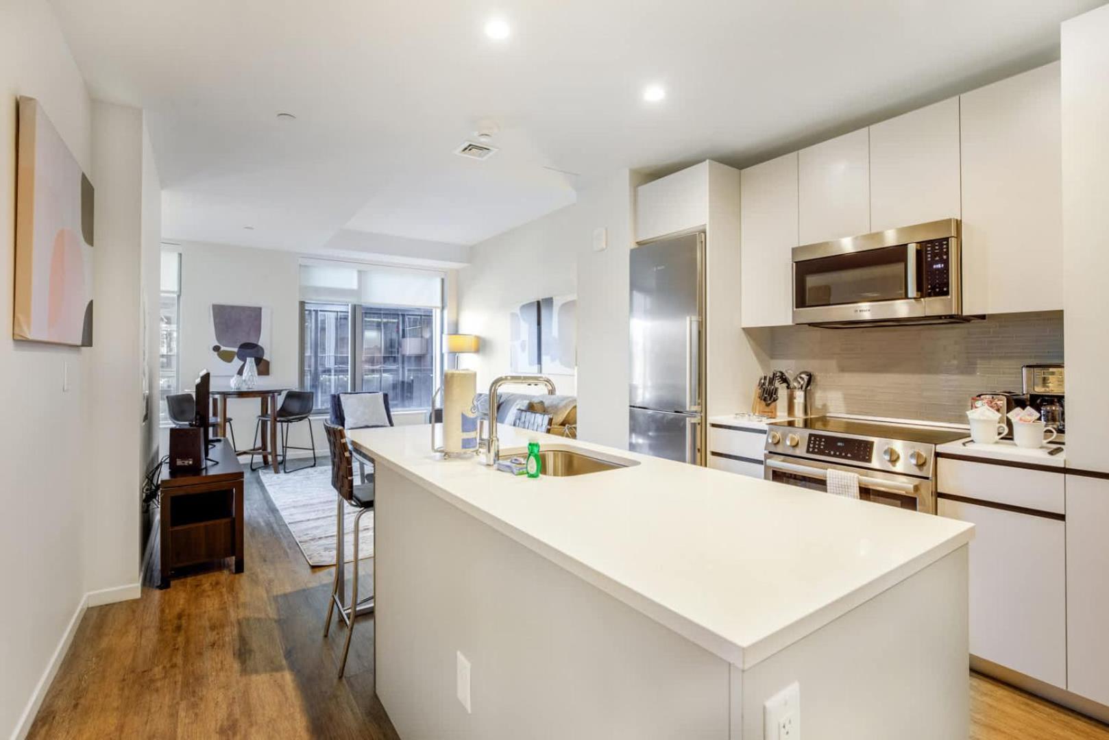Spacious Full Kitchen In Seaport Boston